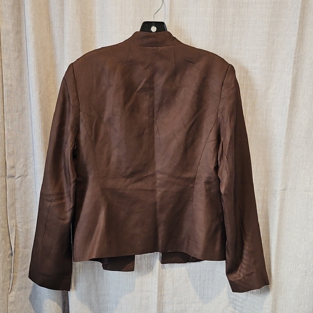 Due Per Due Brown Blazer with Deep Red Embroidery and Mandarin Collar - Picture 8 of 16